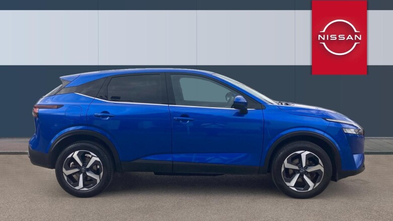 Nissan Qashqai 1.3 DiG-T MH N-Connecta 5dr Petrol Hatchback